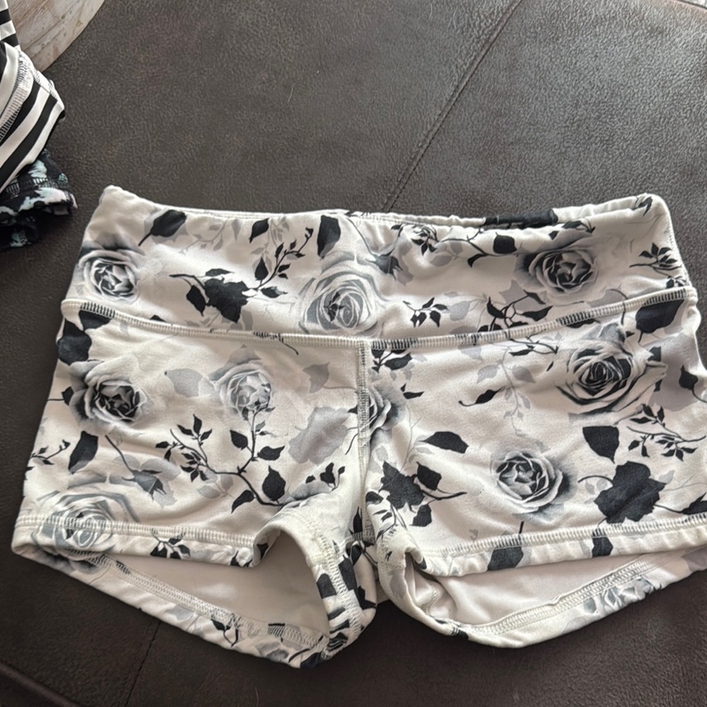 Fleo Black and White Floral Athletic Shorts